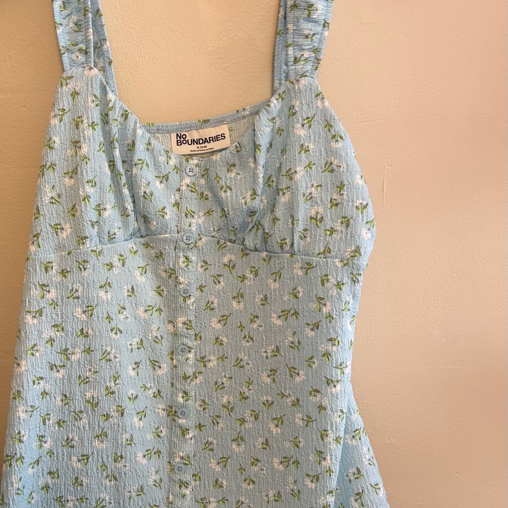 No Boundaries Light Blue Patterned Top
